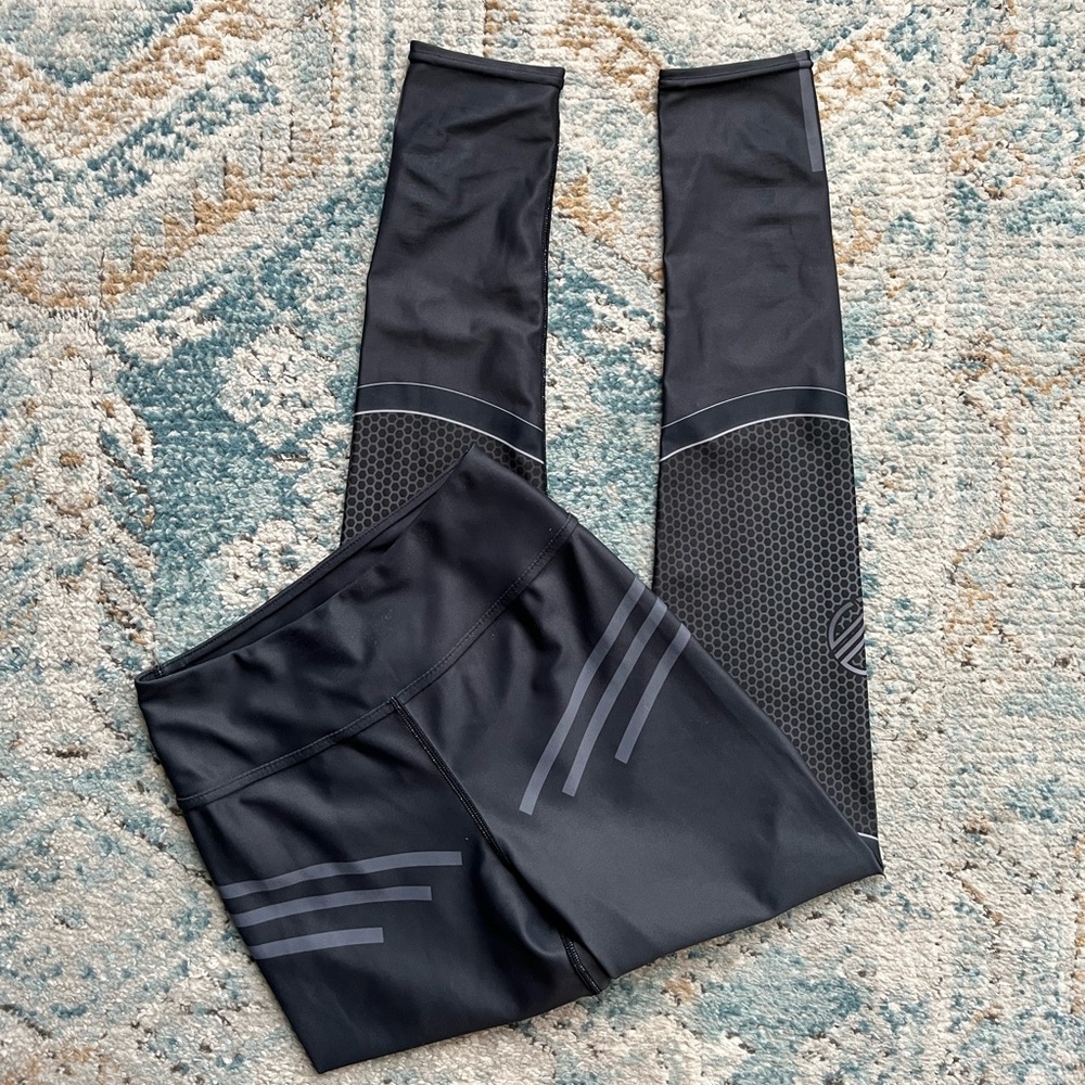 [Vastitch] Charcoal 7/8 Leggings-Small